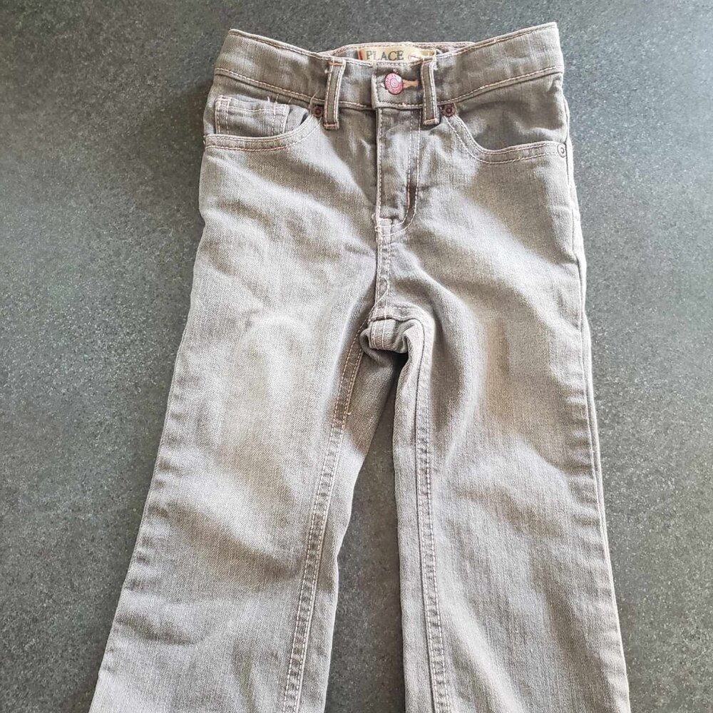 Jeans 3T  with Frilled Bottom